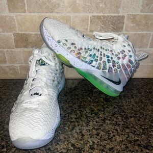 Nike White Basketball Shoes with Neon Green Sole and Multicolor Knit Accents